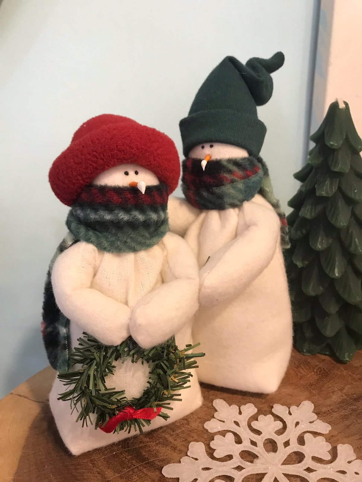 Adult SnowFolk Couple