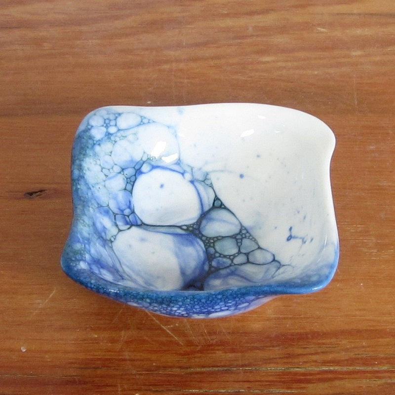Bubble glaze tableware : r/Pottery