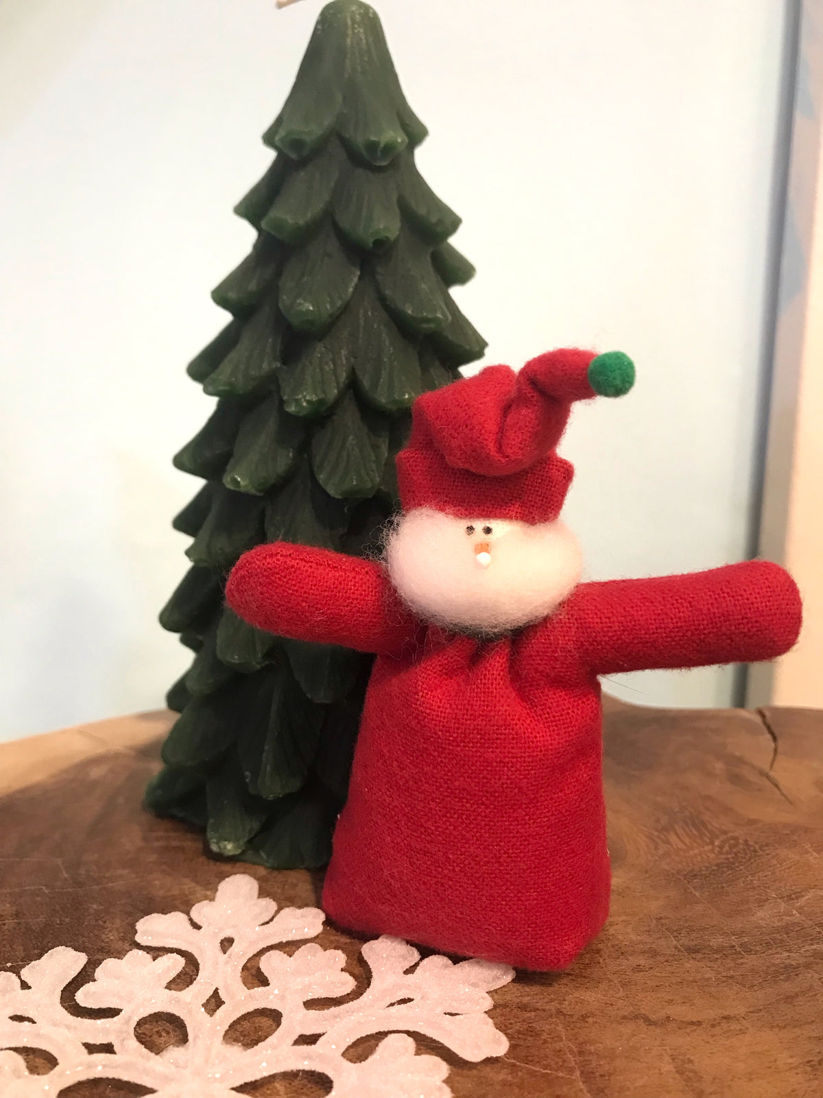 Snowfolk Santa Red