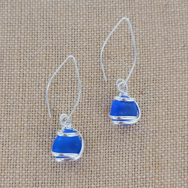 Cultured Seaglass Wire earring cobalt